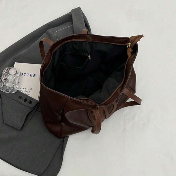 NEW| Trendy & Chic Foldable Large Capacity Shoulder Bag For Women - Picture 4 of 7